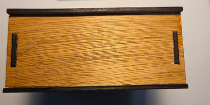 Wooden Box (125 x 125 x 55mm) with Saxophone Player